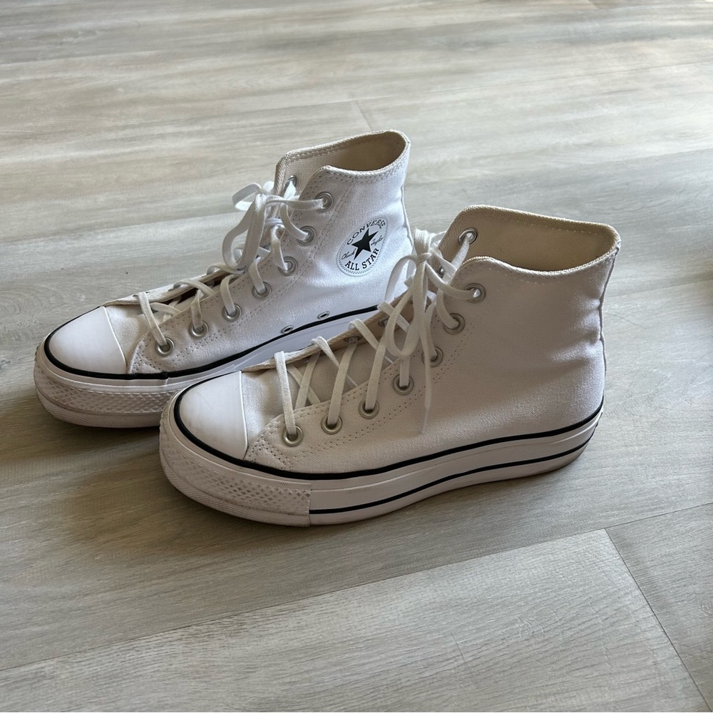 Platform converse in white